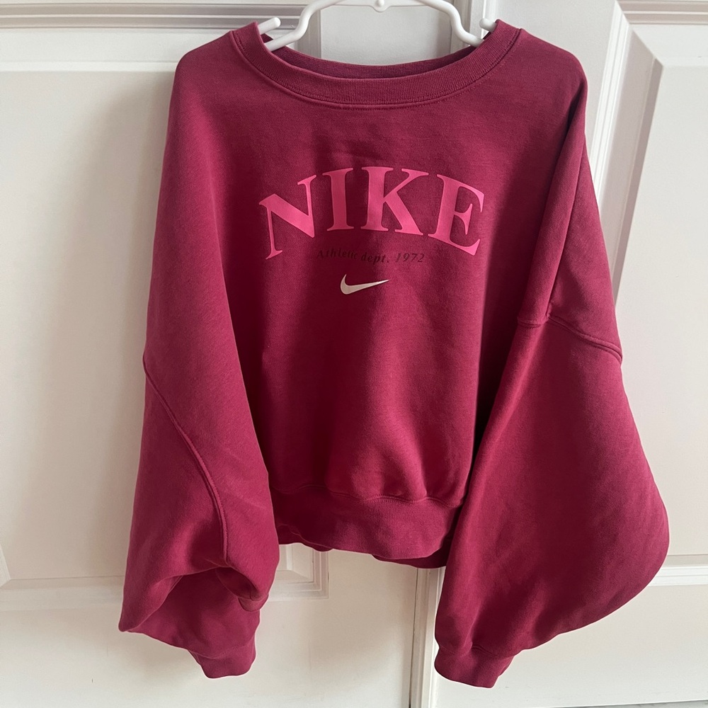 Nike Sweater